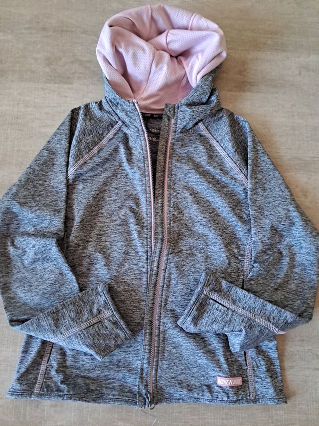 Chaqueta chandal niña.