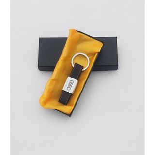 Llavero de cuero con logo AUDI REGALO REF.1223