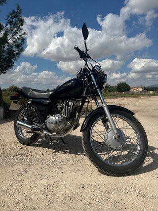 Yamaha SR-250 Classic