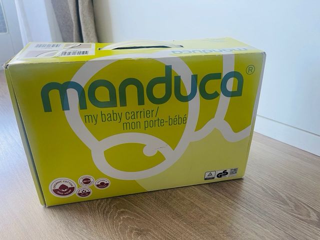 Mochila Manduca en su caja original