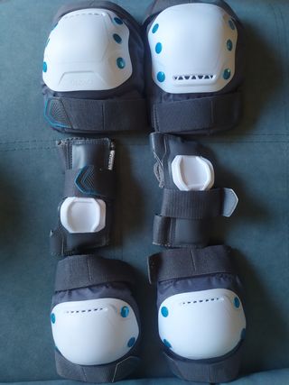 Lote Casco,+ patines + protecciones