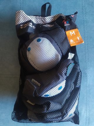 Lote Casco,+ patines + protecciones