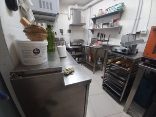 R-7936771 Traspaso Panaderia con degustacion Sants