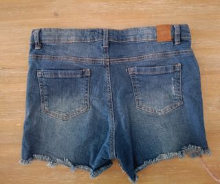 Short denim de Sfera. Talla 13-14