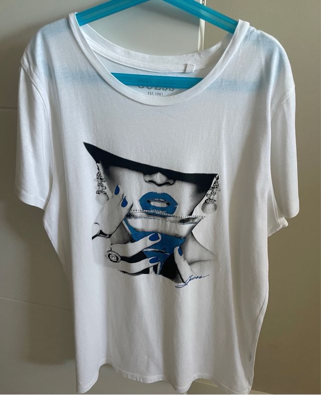 Camiseta Guess