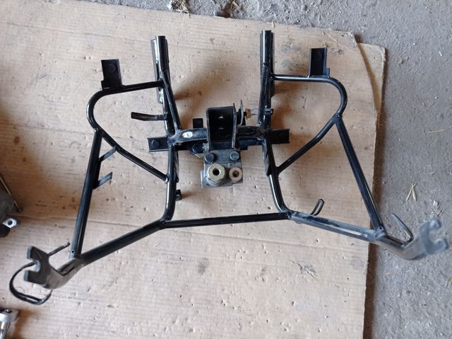 Calandra del. Kimco xciting 250cc