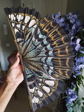 Abanico pintado a mano 