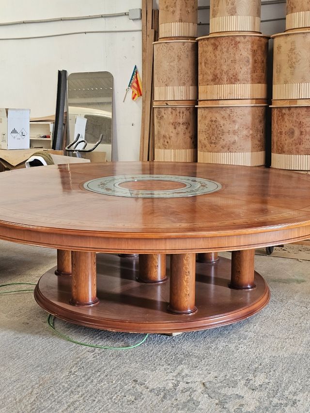 tavolo per riunioni e conferenze