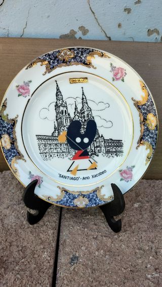 Plato porcelana año xacobeo oro de ley 