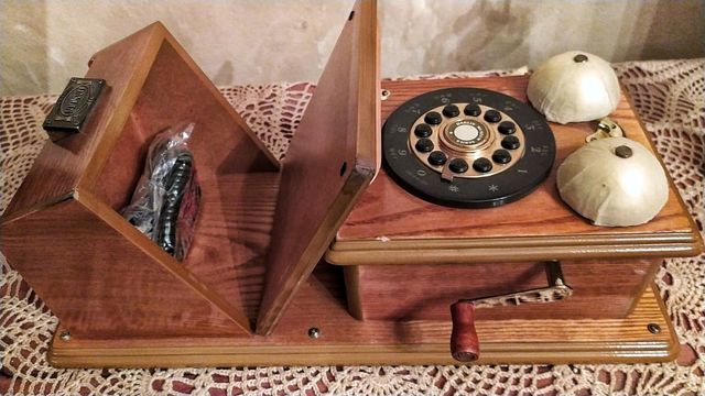 TELÉFONO VINTAGE.