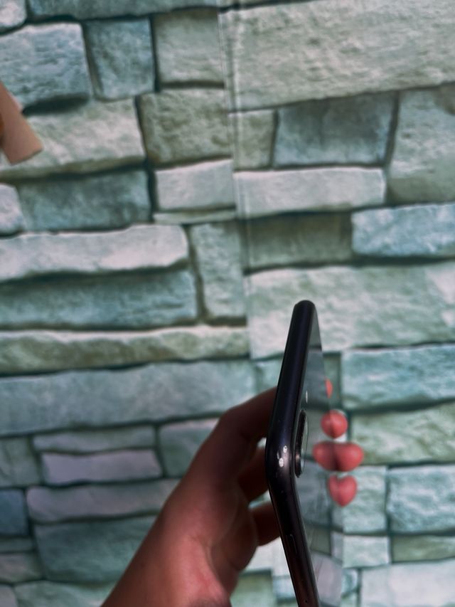 iPhone 8 Plus 64GB - Buen Estado, Batería al 86%