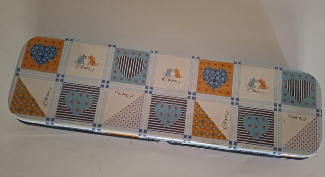 Estuche de lata Chipie