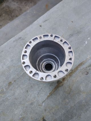 Piña volante