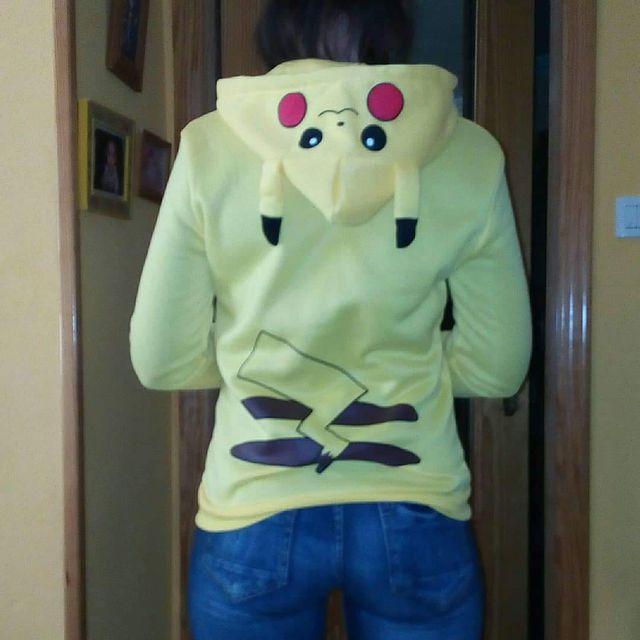 Chaqueta pikachu