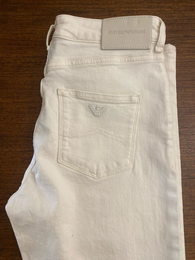Pantalón Armani blancos mujer talla 28