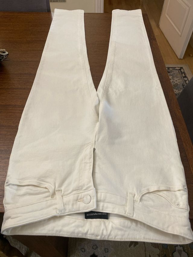 Pantalón Armani blancos mujer talla 28
