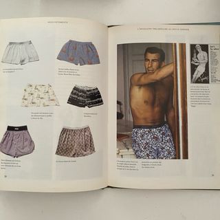Libro de moda “Sous vêtements” de John de Greef