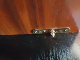 ESTANTERIA CON MUEBLE DE DOS PUERTAS