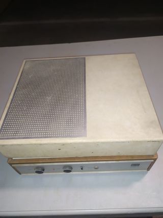 Tocadiscos de vinilo antiguo
