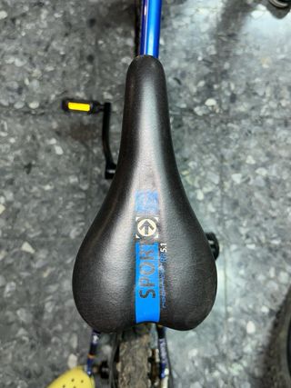 Bicicleta con marchas rockrider