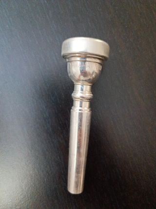 Boquilla trompeta