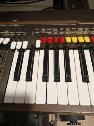 Sintetizador Yamaha sy1