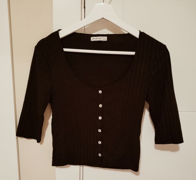 🔊Camiseta negra de mujer con botones🔊