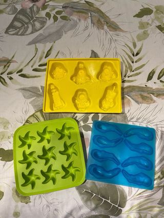 Pack de cubiteras y molde de gelatina