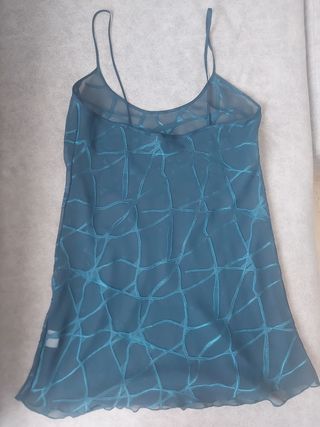 Camison transparente color verde