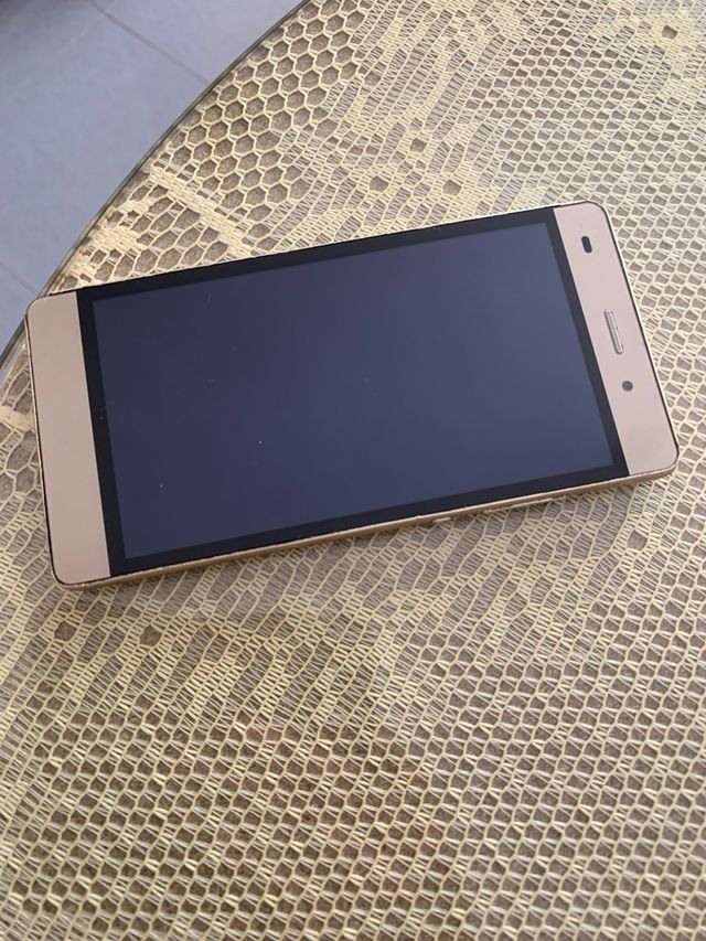 Huawei P8 Lite