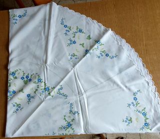 Tovaglia rotonda con 8 tovaglioli