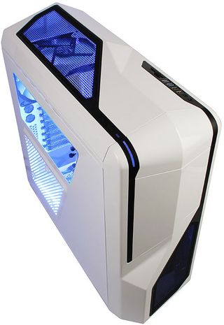 CAJA GAMER CLÁSICA NUEVA NZXT PHANTOM 410