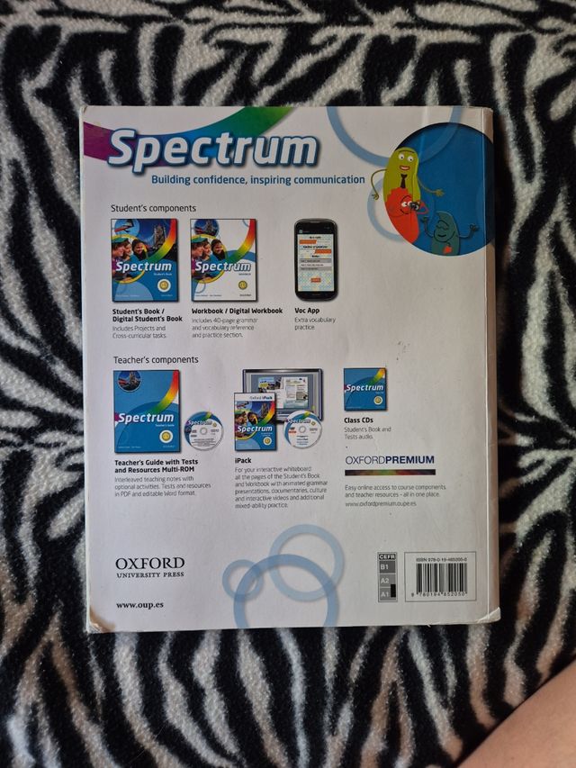 Spectrum Student´s Book 1.