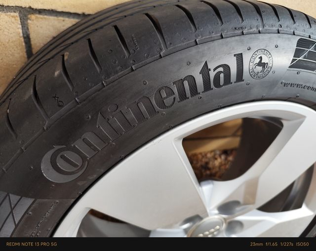 Llantas Audi 17" con neumaticos 225/50 R17