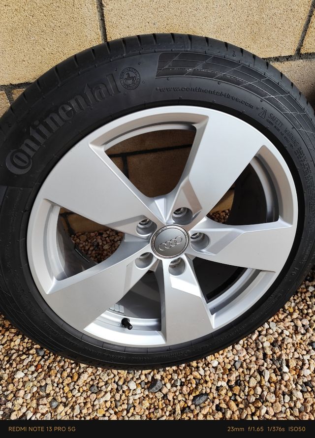 Llantas Audi 17" con neumaticos 225/50 R17