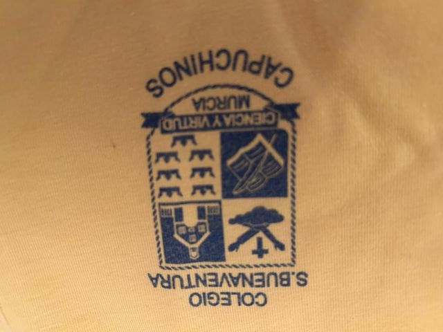 Camisetas deporte colegio capuchinos