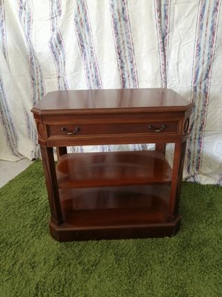 Mesa televisión clasica