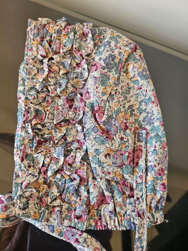 Conjunto ropita de bebé. Marca Normandie