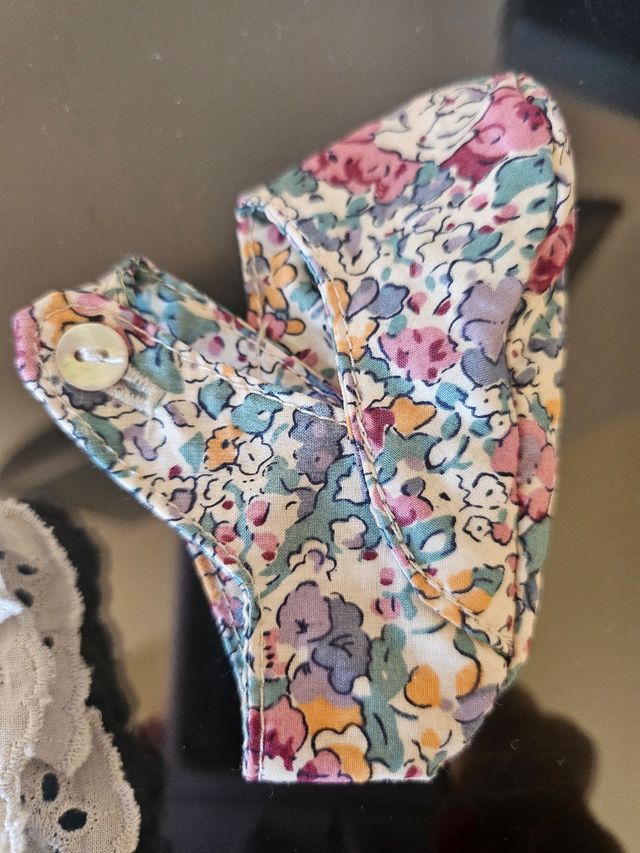 Conjunto ropita de bebé. Marca Normandie