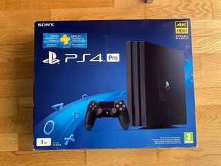 Playstation 4 PRO 1TB con caja + 3 juegos