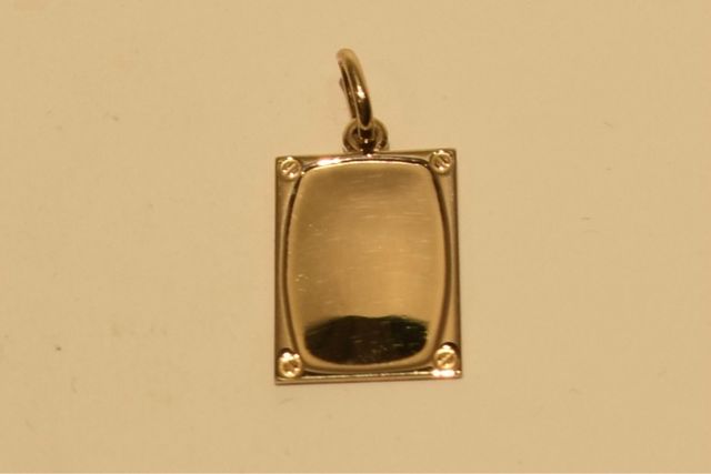 PLACA DE ORO 18K/3.0Gr