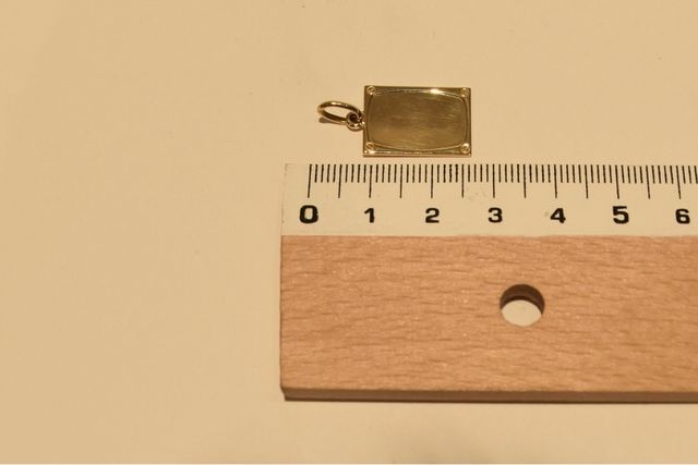 PLACA DE ORO 18K/3.0Gr