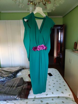 Vestido verde de ceremonia o de fiesta