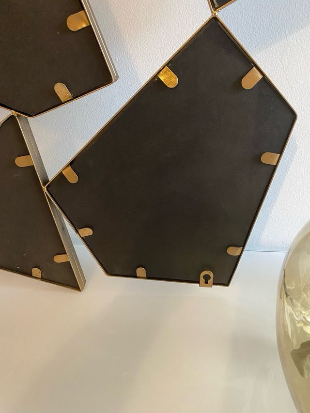 Espejo de diseño para decoración.