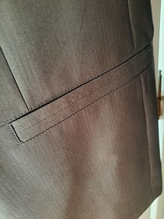 Traje para hombre, gris acero