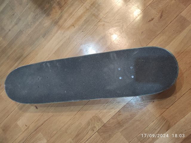 Skateboard nuevo sin casi uso