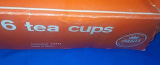Nuevo. Tazas té/café con leche y platitos Duralex