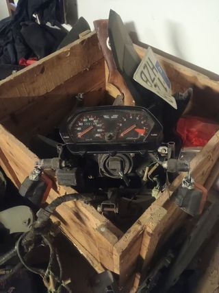 Relojes honda dominator 