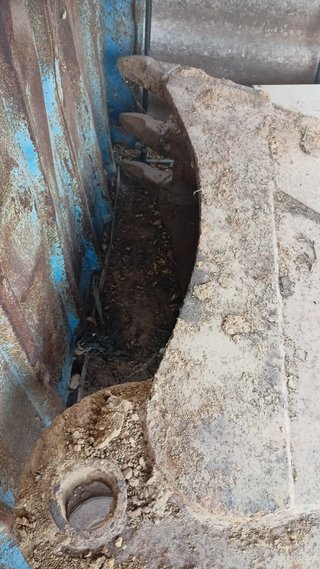 Cazo de 40 para retroexcavadora