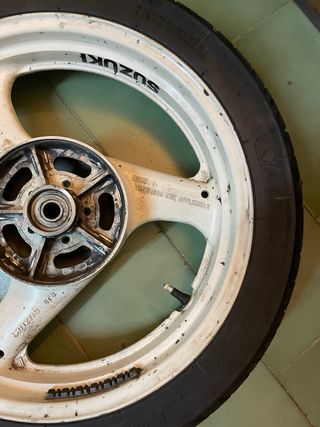 Llanta Trasera GS500E